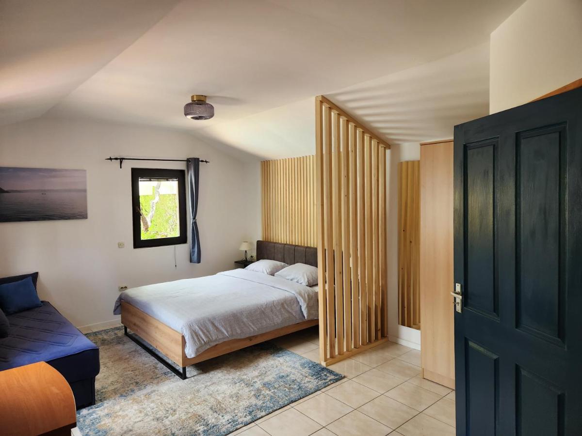 Ferienwohnung Pension Lale Peštani Exterior foto